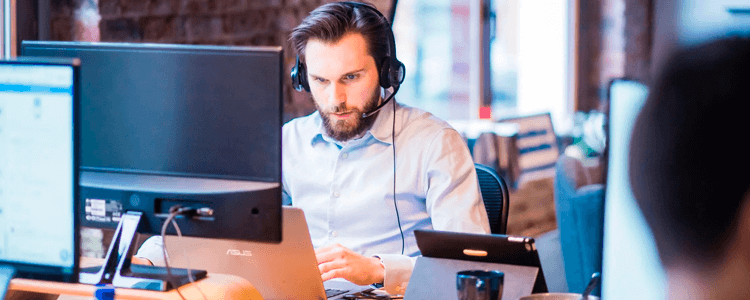El usuario final con soluciones de almacenamientos de datos profesional